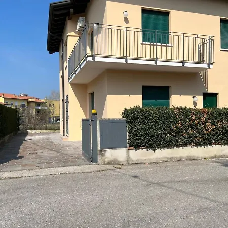 Sebino 11 Apartment